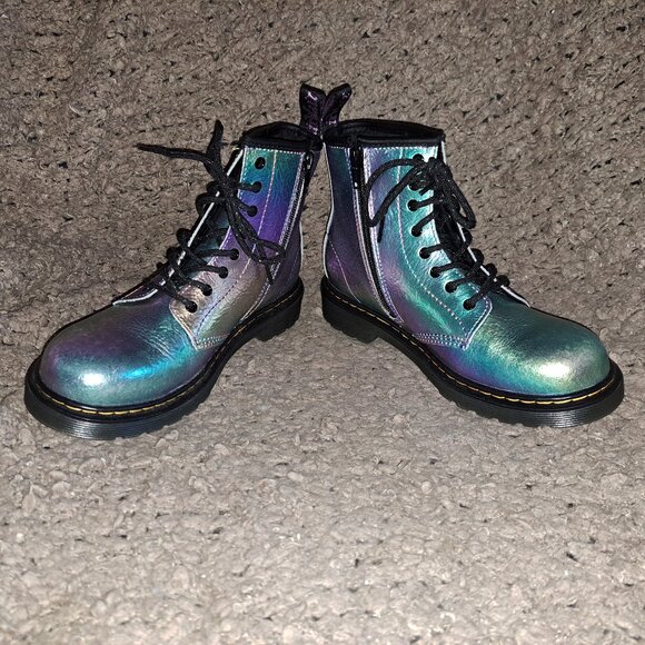 Dr. Martens/Doc Unisex-1460 Y-Iridescent Hologram Booties-Sz 36-NWOB - Picture 4 of 8
